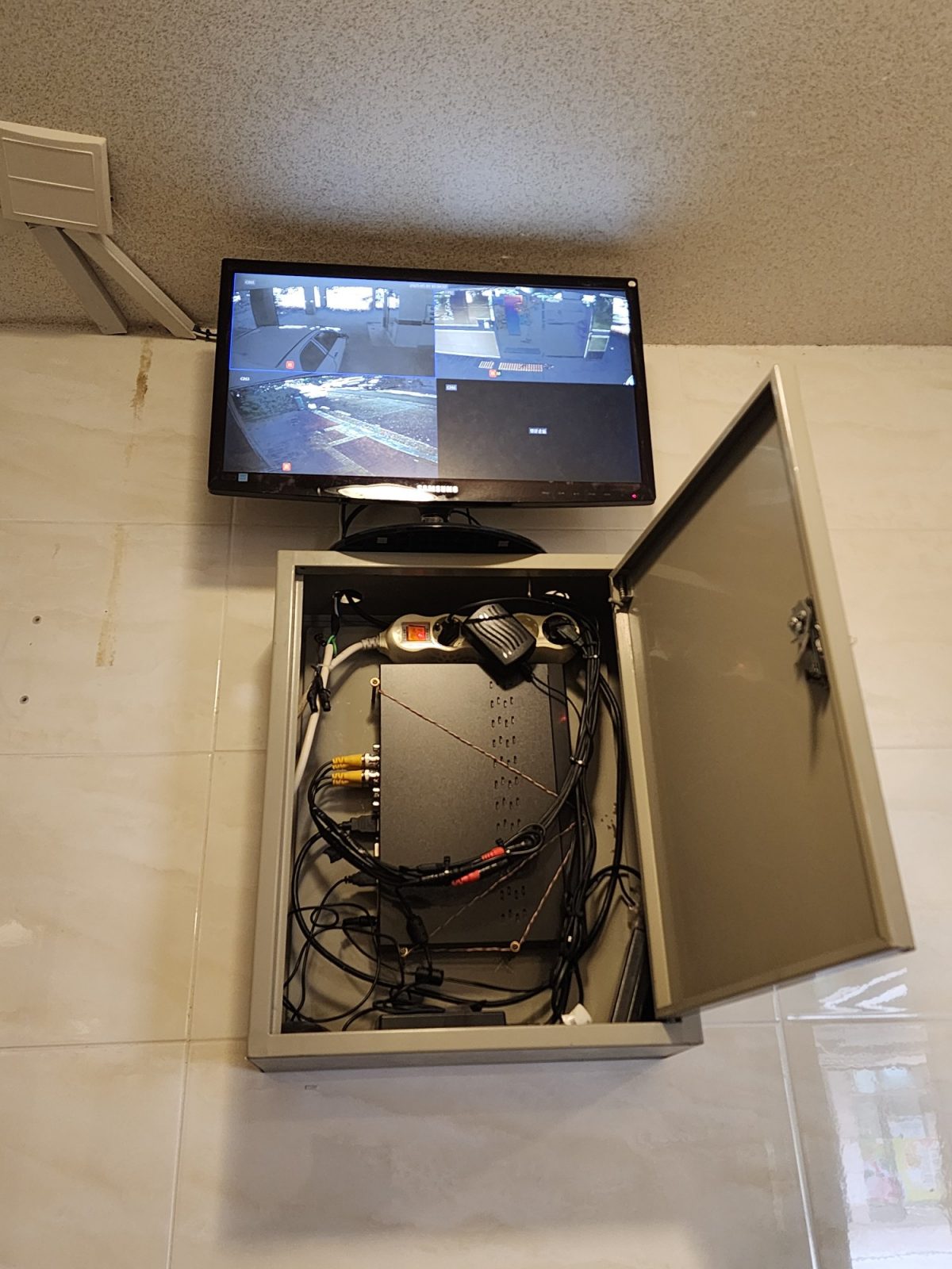 서울특별시 서초구 CCTV 약정 설치 배선 작업 안내 이미지